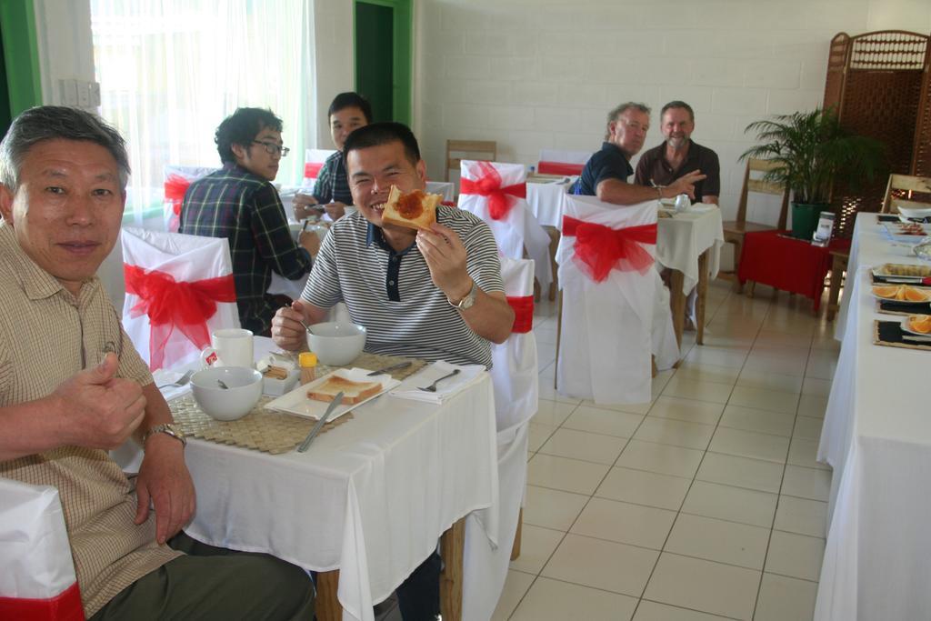 Moatoga Hotel Apia Bagian luar foto